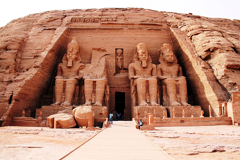 Abu simbel 196